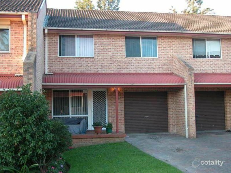 Photo - 3/58 Castlereagh Street, Penrith NSW 2750 - Image 1