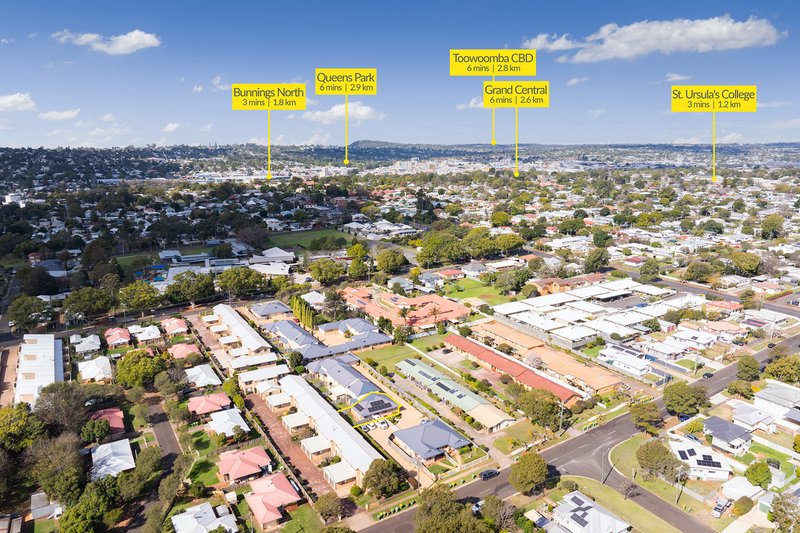 Photo - 3/58 Gordon Avenue, Newtown QLD 4350 - Image 11