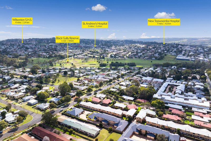 Photo - 3/58 Gordon Avenue, Newtown QLD 4350 - Image 12