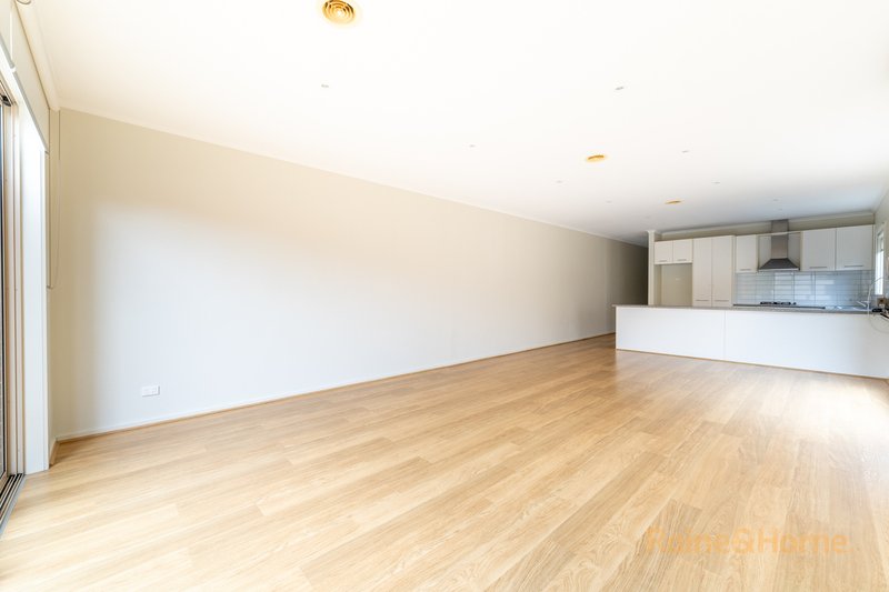 Photo - 3/58 Moore Street, Coburg VIC 3058 - Image 3