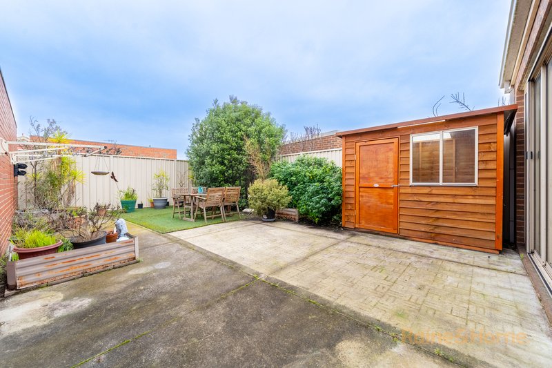 Photo - 3/58 Moore Street, Coburg VIC 3058 - Image 10