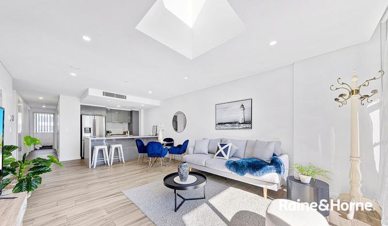 Photo - 358/1 Betty Cuthbert Ave , Sydney Olympic Park NSW 2127 - Image 2