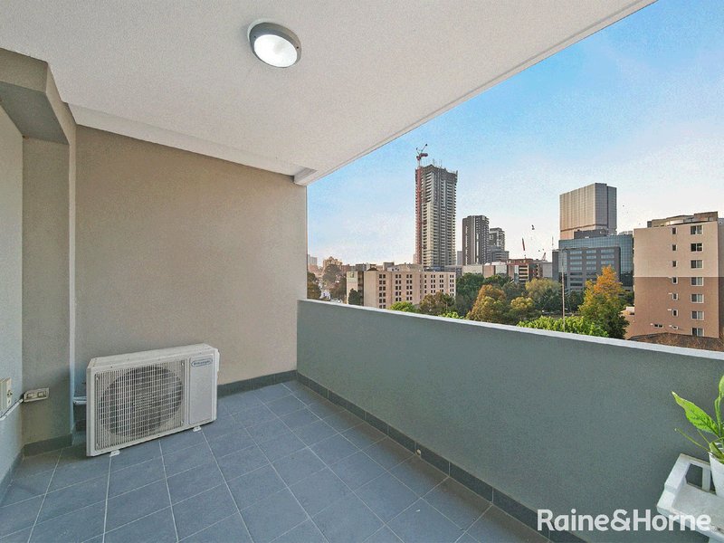 Photo - 35/9-11 Cowper Street, Parramatta NSW 2150 - Image 7