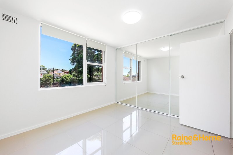 Photo - 3/59 Albert Crescent, Burwood NSW 2134 - Image 3