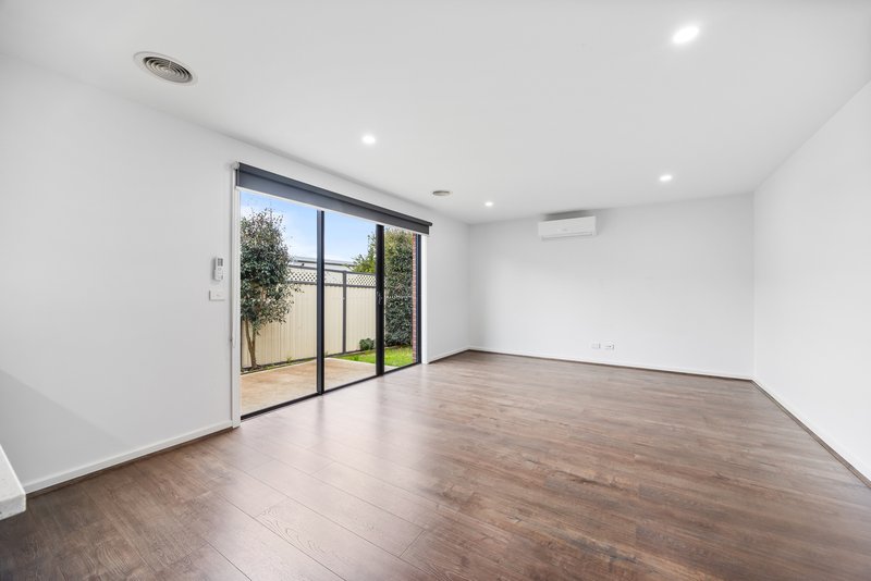 Photo - 3/59 Grant Street, Sebastopol VIC 3356 - Image 6