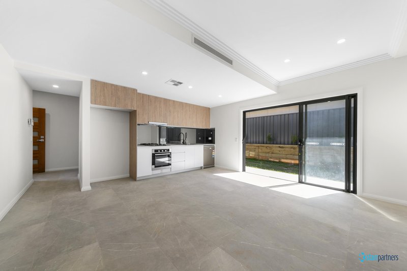 Photo - 3/59 Hampden Road, South Wentworthville NSW 2145 - Image 2