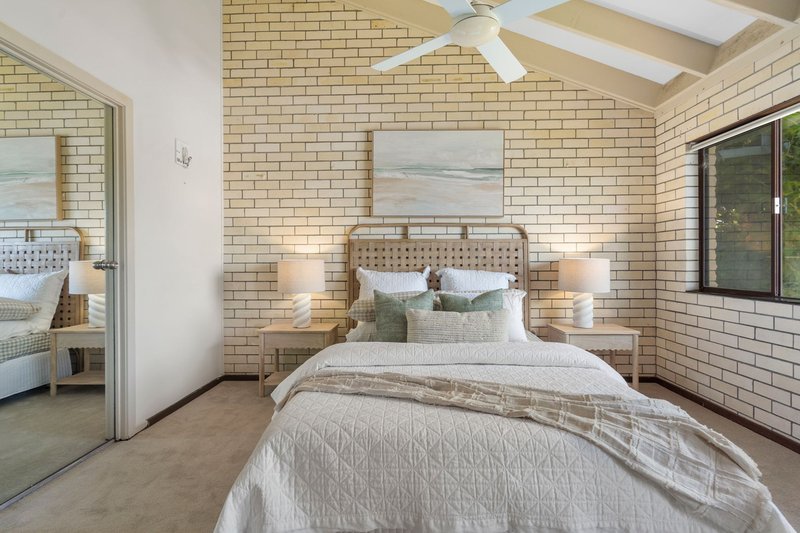 Photo - 3/59 Hooker Boulevard, Broadbeach Waters QLD 4218 - Image 12