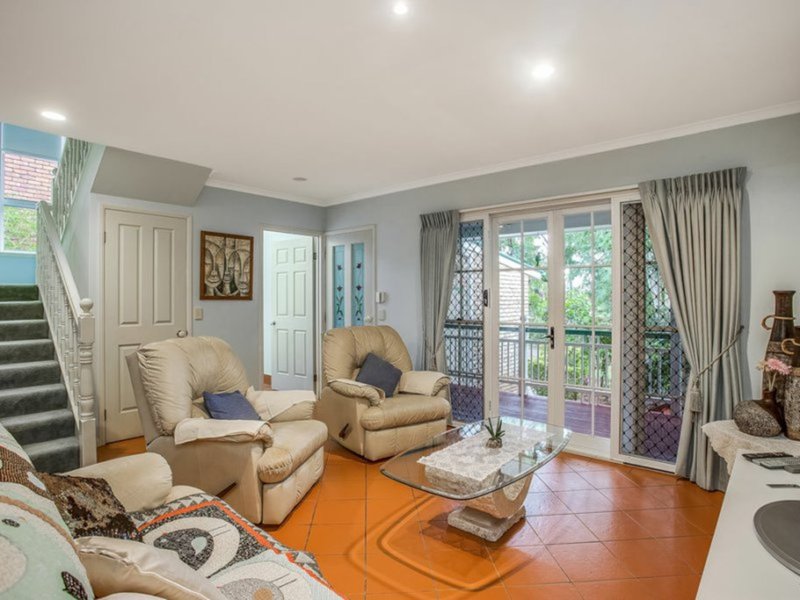 Photo - 3/59 Paddington Drive, Carrara QLD 4211 - Image 5