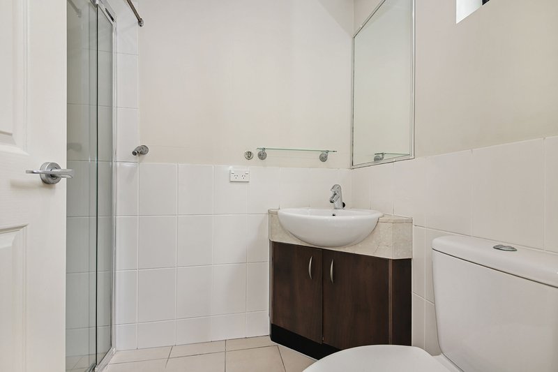 Photo - 35/9 Sylvan Road, Toowong QLD 4066 - Image 6