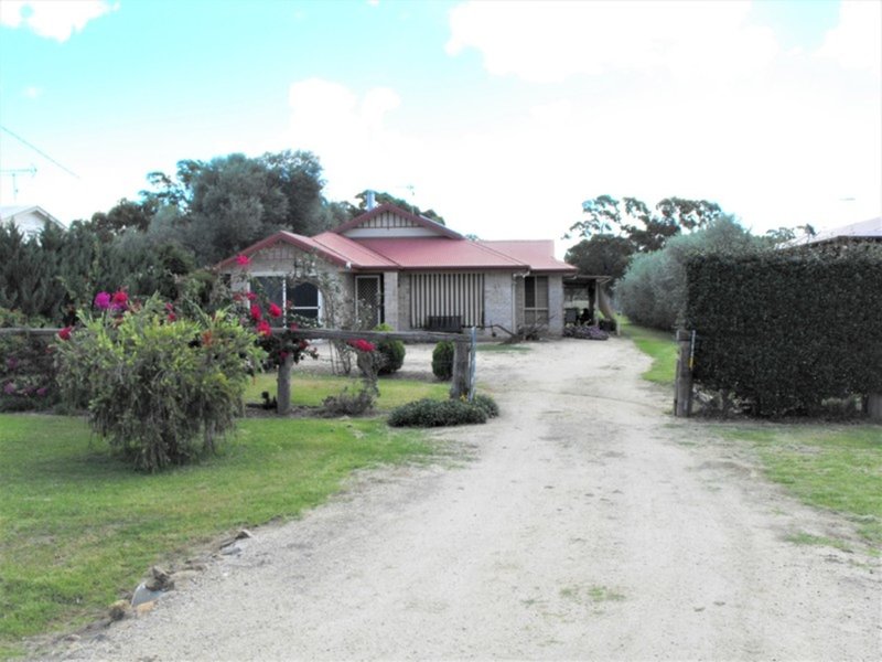 Photo - 3594 Millmerran Leyburn Road, Leyburn QLD 4365 - Image 1