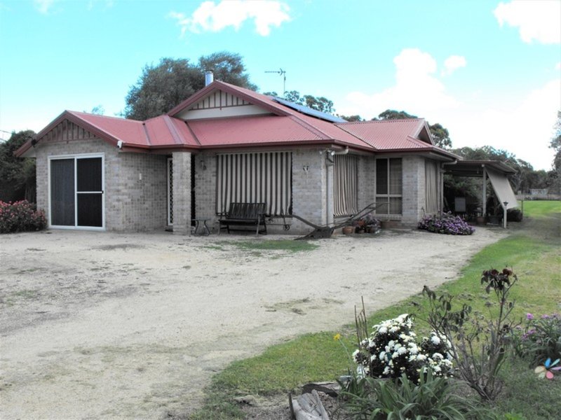 Photo - 3594 Millmerran Leyburn Road, Leyburn QLD 4365 - Image 6