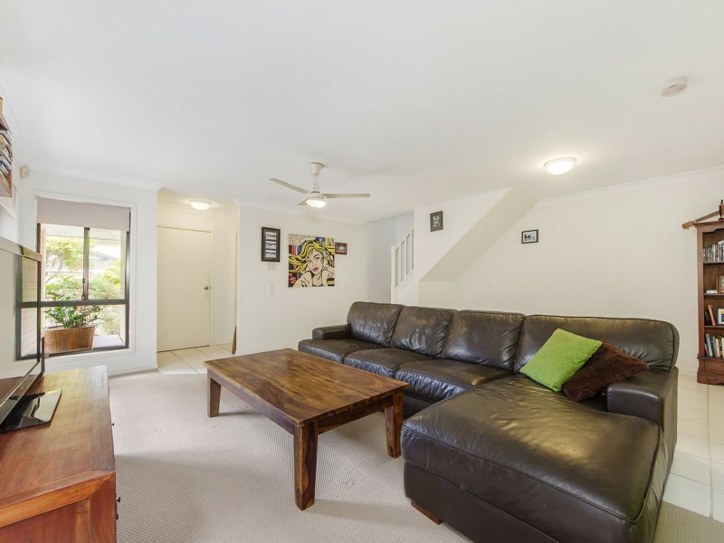 Photo - 35/95 Gemvale Rd , Mudgeeraba QLD 4213 - Image 2