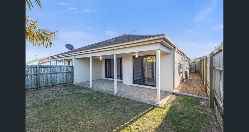 Photo - 35a Amity Drive, Rothwell QLD 4022 - Image 4