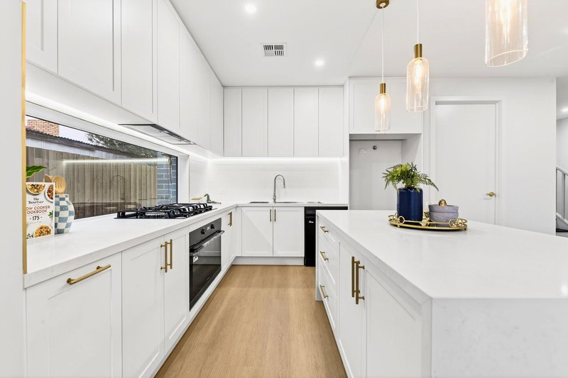 Photo - 35A Comber Street, Noble Park VIC 3174 - Image 4