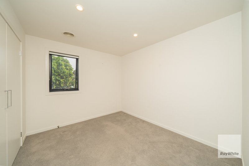 Photo - 35A Hanleth Avenue, Springvale VIC 3171 - Image 9