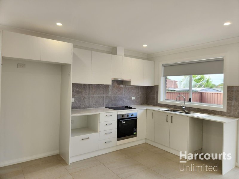 Photo - 35A Isis Place, Quakers Hill NSW 2763 - Image 3