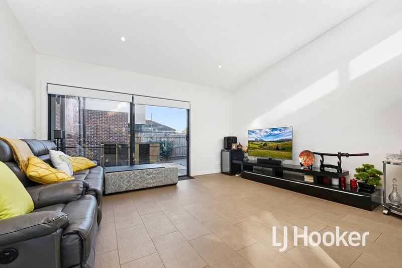 Photo - 35A King George Parade, Dandenong VIC 3175 - Image 2