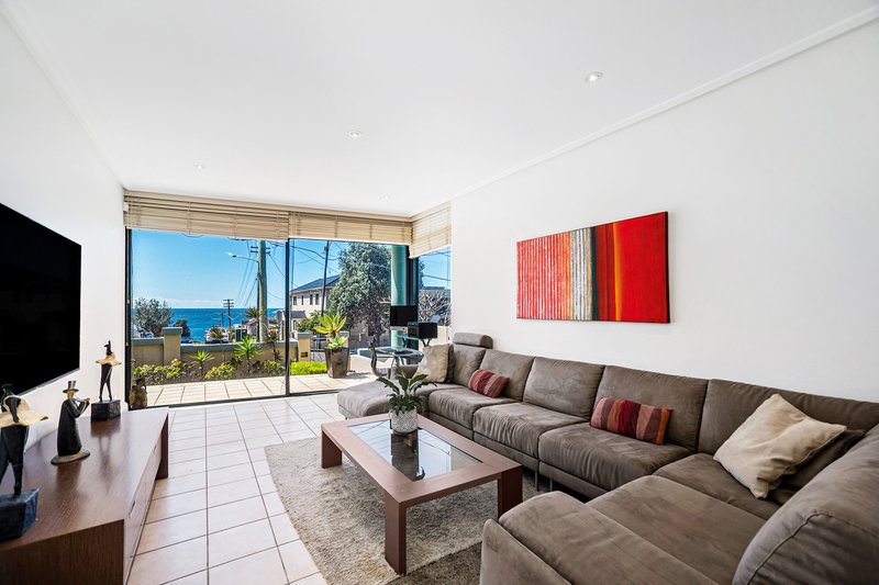 Photo - 35A Torrington Road, Maroubra NSW 2035 - Image 3