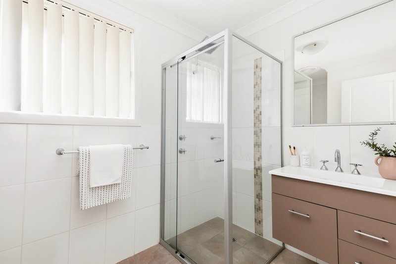 Photo - 35A Upington Drive, East Maitland NSW 2323 - Image 13