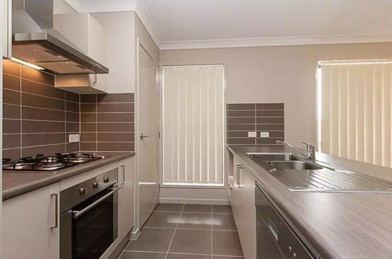 Photo - 35a Zephyr Street, Griffin QLD 4503 - Image 2