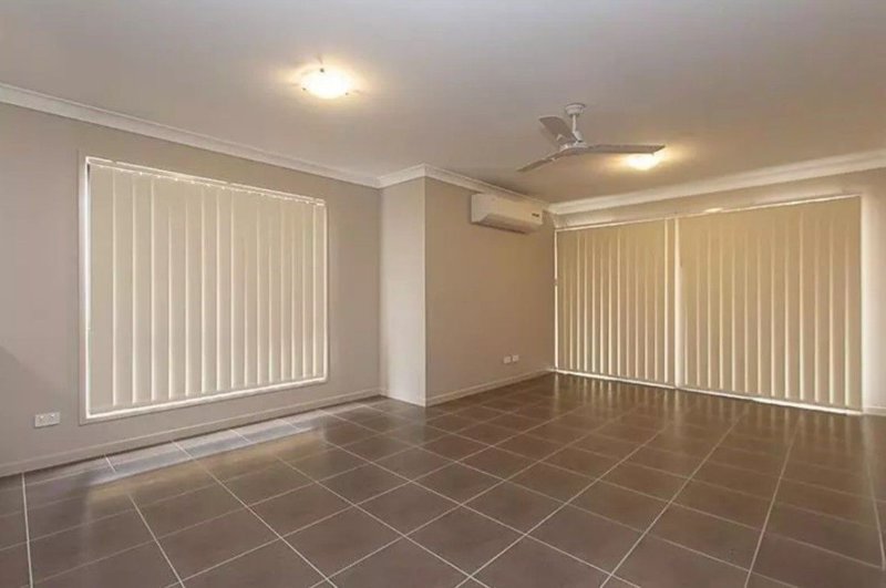Photo - 35a Zephyr Street, Griffin QLD 4503 - Image 4