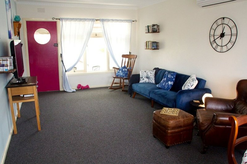 Photo - 35B Bayside Avenue, St Leonards VIC 3223 - Image 5