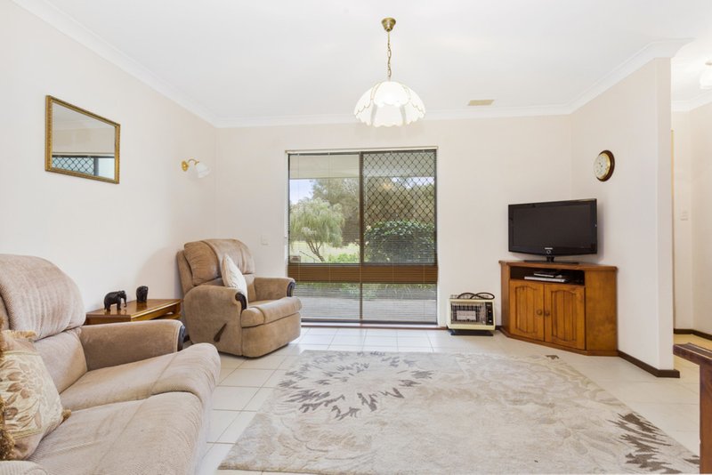 35B Gillett Drive, Kardinya WA 6163