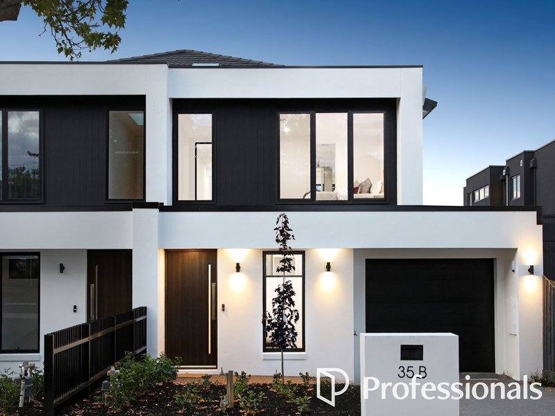 Photo - 35B Orange Street, Bentleigh East VIC 3165 - Image 1