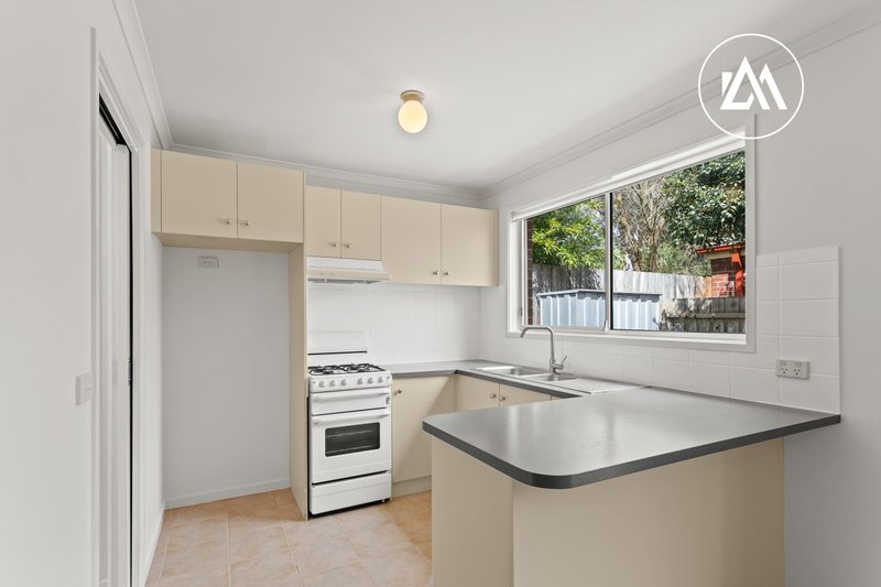 Photo - 3/6-10 Jenkens Street, Frankston North VIC 3200 - Image 2