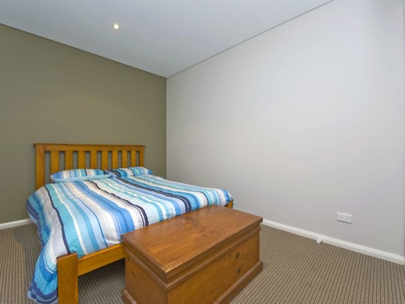 Photo - 3/6-10 Market Street, Fingal Bay NSW 2315 - Image 6