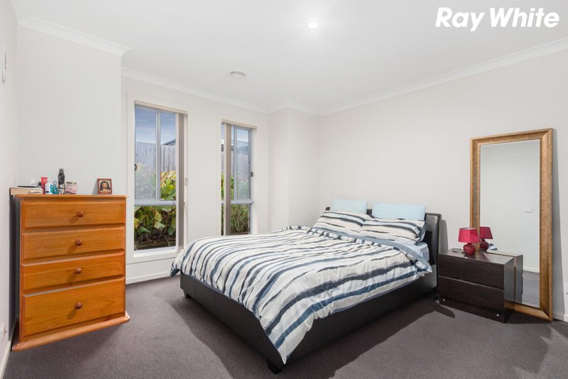 Photo - 3/6-16 Diston Court, Pakenham VIC 3810 - Image 2