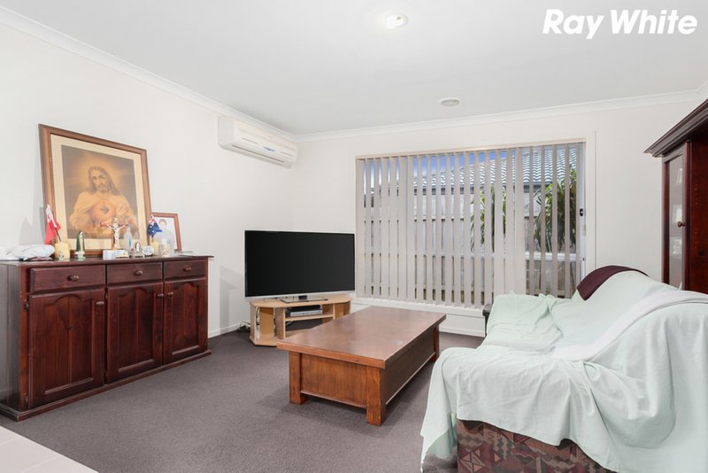 Photo - 3/6-16 Diston Court, Pakenham VIC 3810 - Image 6