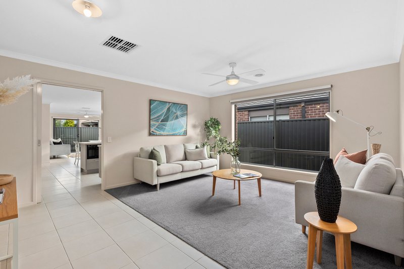 Photo - 36-38 Lapwing Drive, Lara VIC 3212 - Image 2