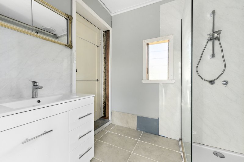 Photo - 36-38 Taylor Street, Invermay TAS 7248 - Image 11