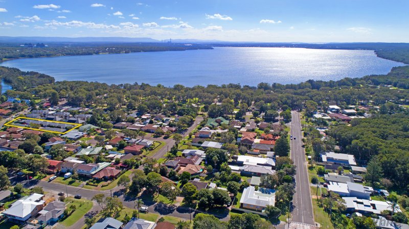 Photo - 3/6-8 Lake Street, Budgewoi NSW 2262 - Image 13