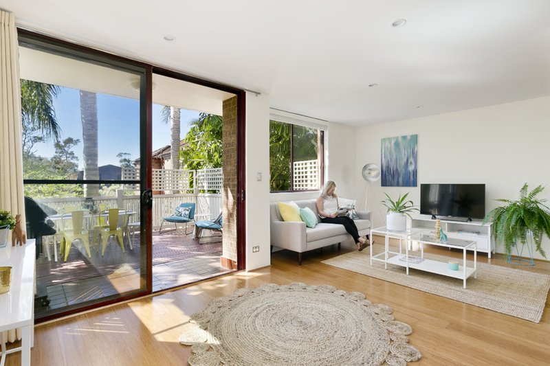 Photo - 3/6-8 Laurence Street, Manly NSW 2095 - Image 3