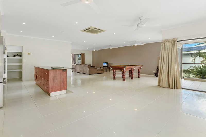 Photo - 36 Abell Road, Cannonvale QLD 4802 - Image 3