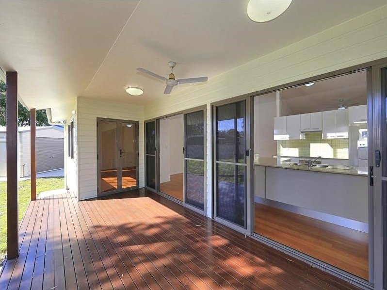 Photo - 36 Acacia Street, Moore Park Beach QLD 4670 - Image 3