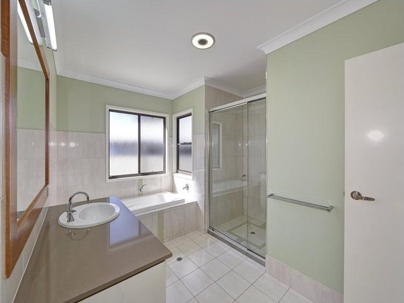 Photo - 36 Acacia Street, Moore Park Beach QLD 4670 - Image 9