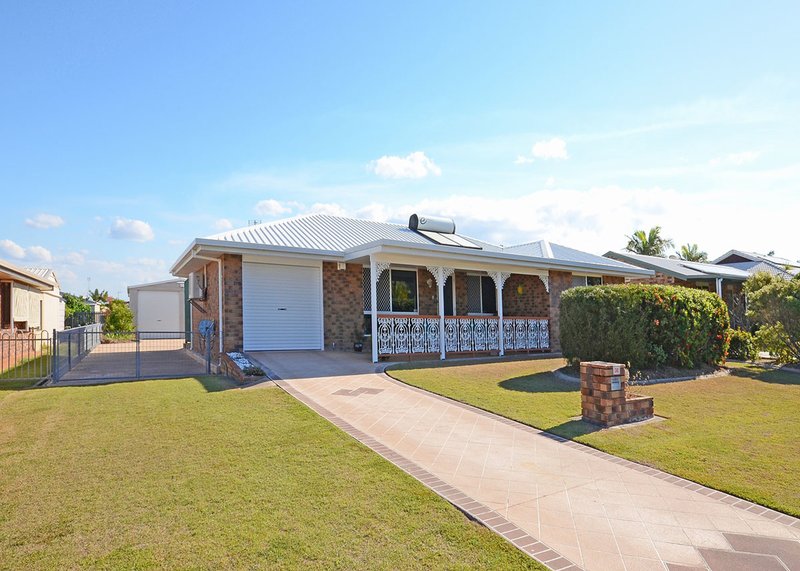 Photo - 36 Aimee Drive, Urangan QLD 4655 - Image 2