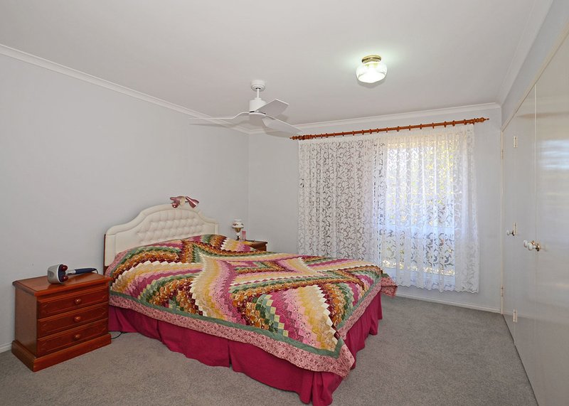 Photo - 36 Aimee Drive, Urangan QLD 4655 - Image 11