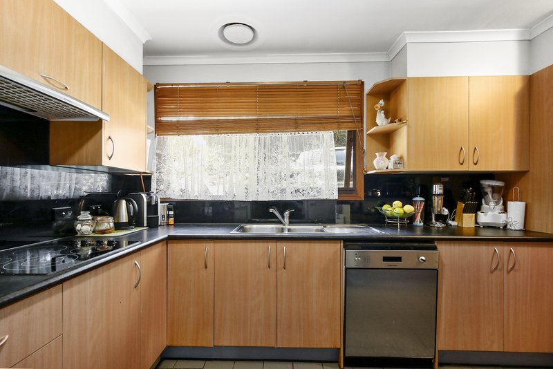 Photo - 36 Alan Grove, Woori Yallock VIC 3139 - Image 3