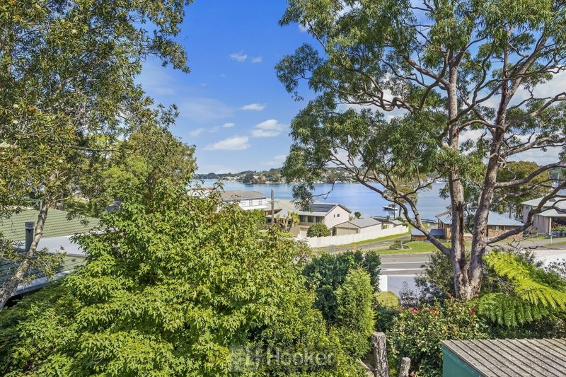 Photo - 36 Alkrington Avenue, Fishing Point NSW 2283 - Image 3