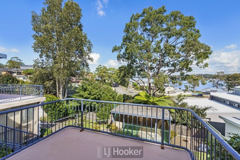 Photo - 36 Alkrington Avenue, Fishing Point NSW 2283 - Image 11