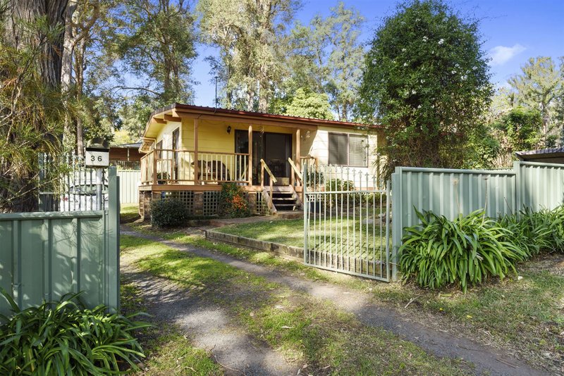 36 Alma Avenue, Fishermans Paradise NSW 2539