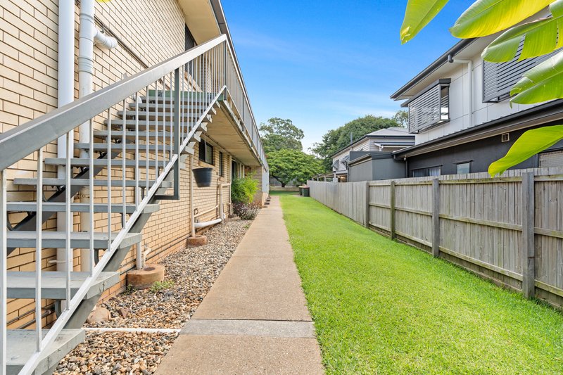 Photo - 36 Attewell Street, Nundah QLD 4012 - Image 11