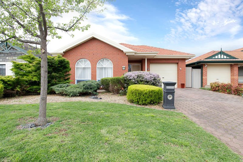 36 Attingham Crecent , Oakden SA 5086