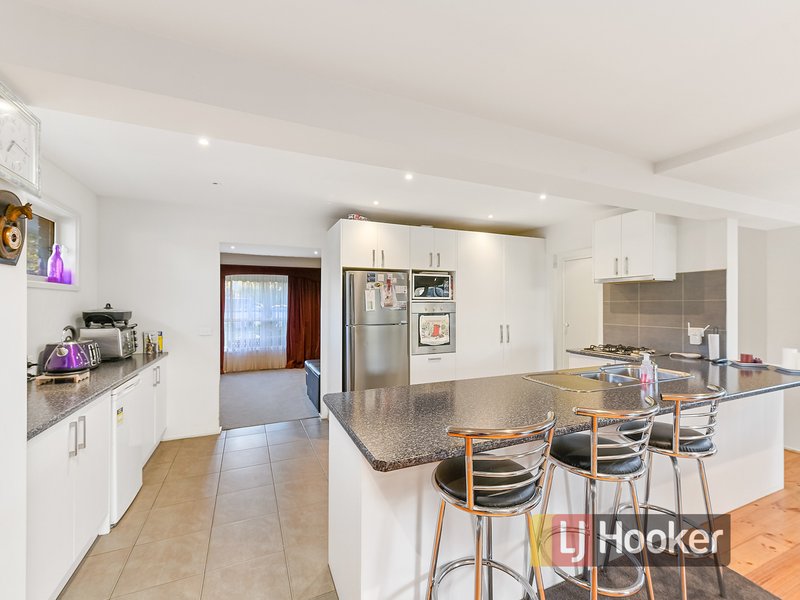 Photo - 36 Averne Street, Cranbourne VIC 3977 - Image 3