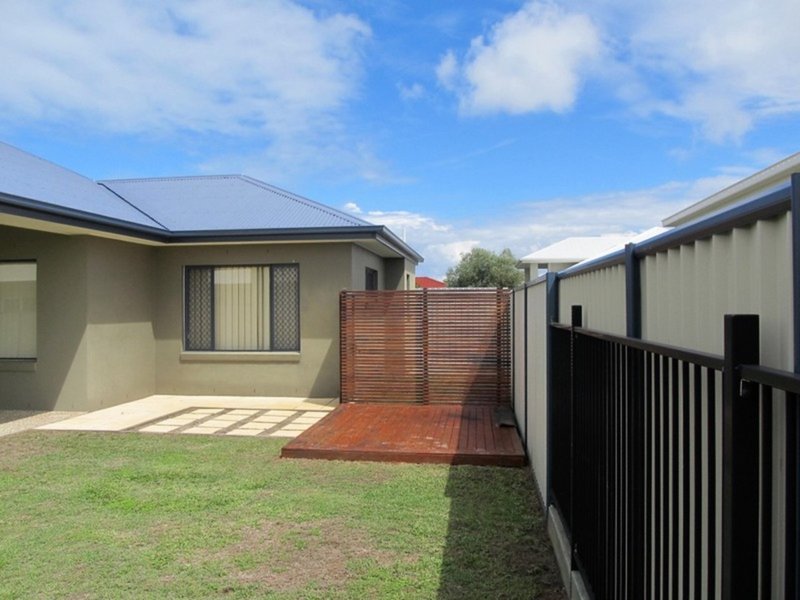 Photo - 36 Barklya Crescent, Bongaree QLD 4507 - Image 15