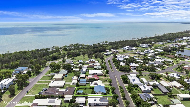 36 Beach Drive, Burrum Heads QLD 4659